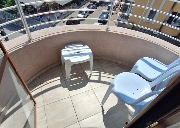 Apartment сарафово холидейс *