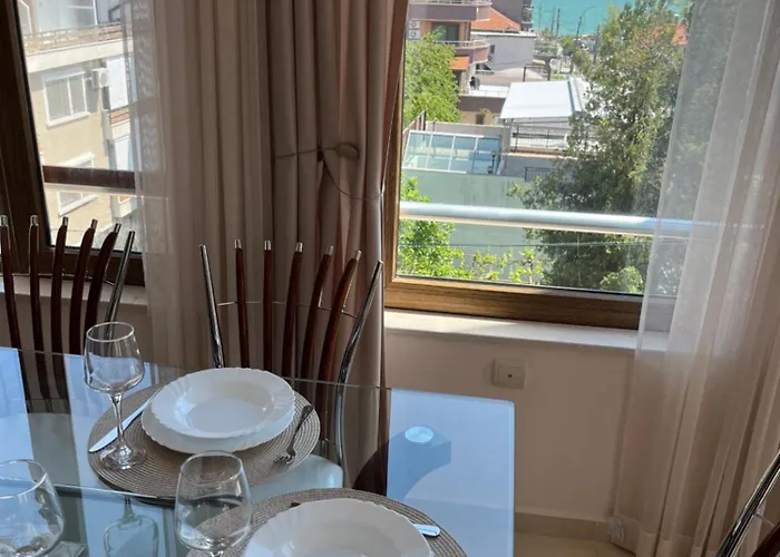 сарафово холидейс * Burgas