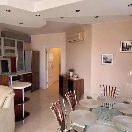 сарафово холидейс Apartment *