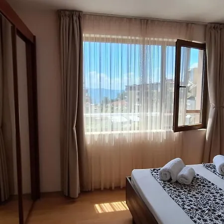 Sarafovo Holidays Apartment