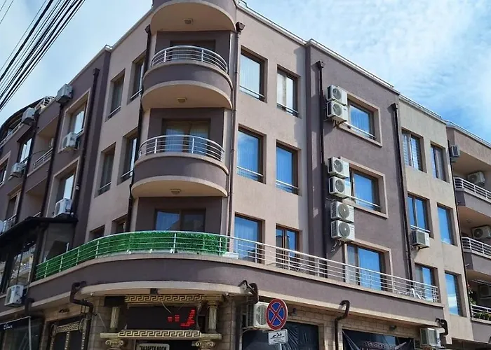 сарафово холидейс